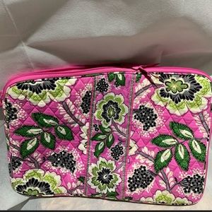Vera Bradley 17 inch Laptop Case